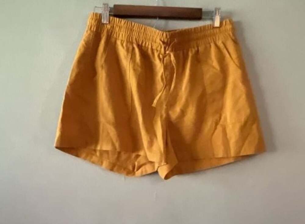 Maurices Women's Yellow Drawstring Elastic Waist Casual Shorts Medium
